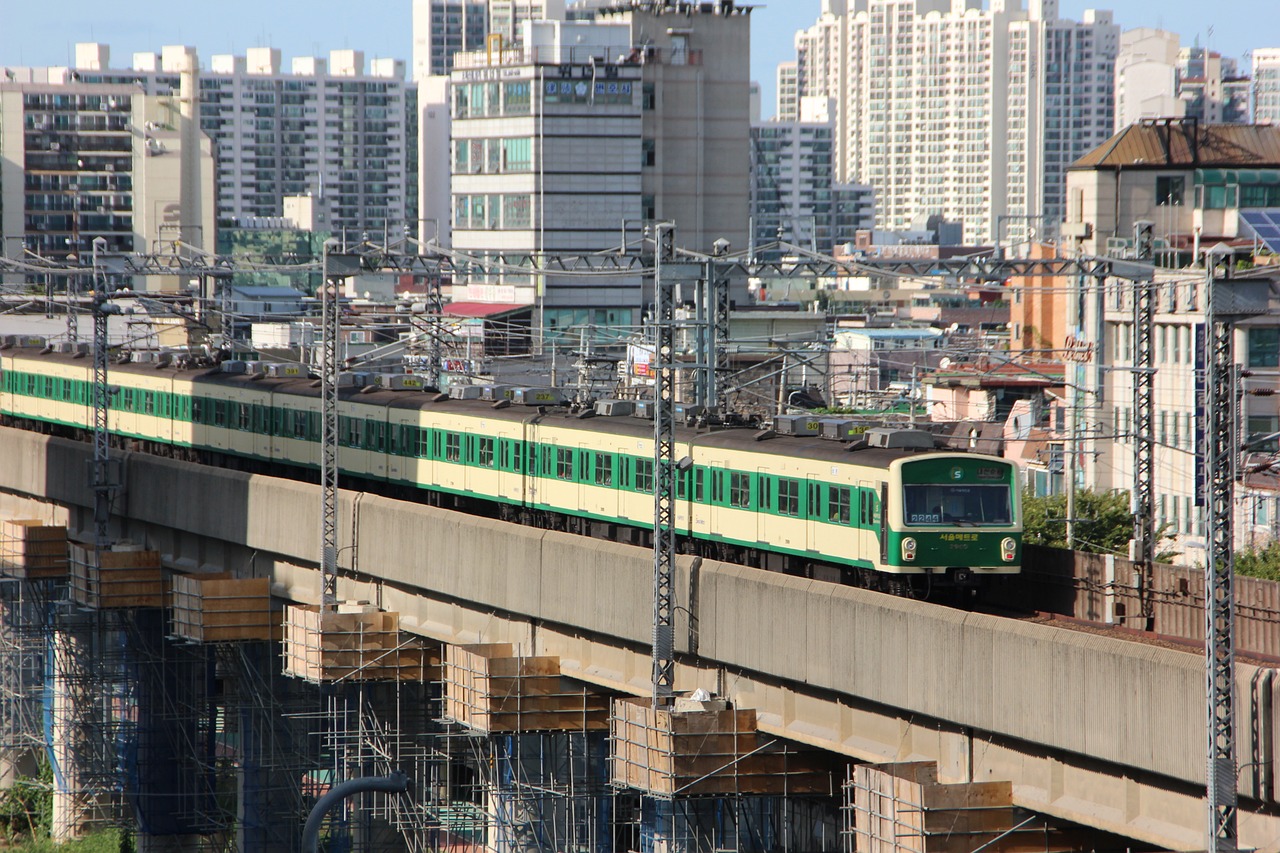 城中路中路，城市生活的脈絡與舞臺